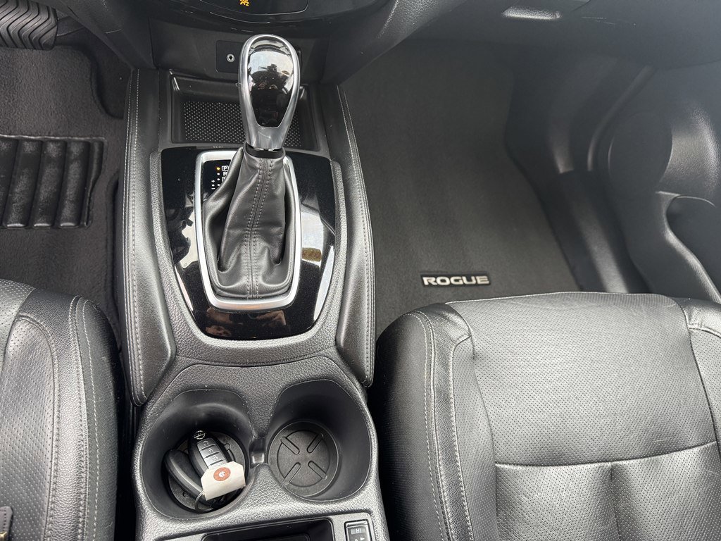 Used 2018 Nissan Rogue SL FWD image 18