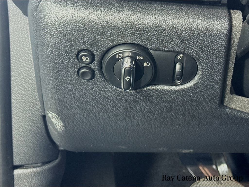 Used 2023 MINI Cooper S FWD image 10
