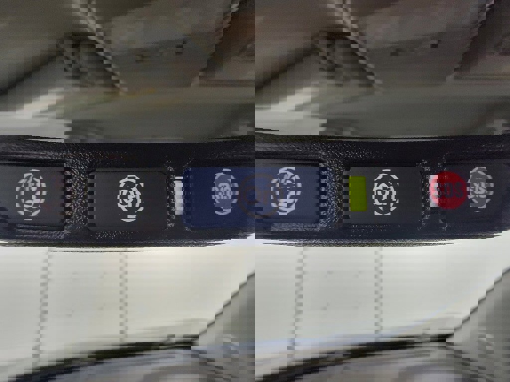 Used 2022 Chevrolet Trax LT w/ Driver Confidence Package image 27