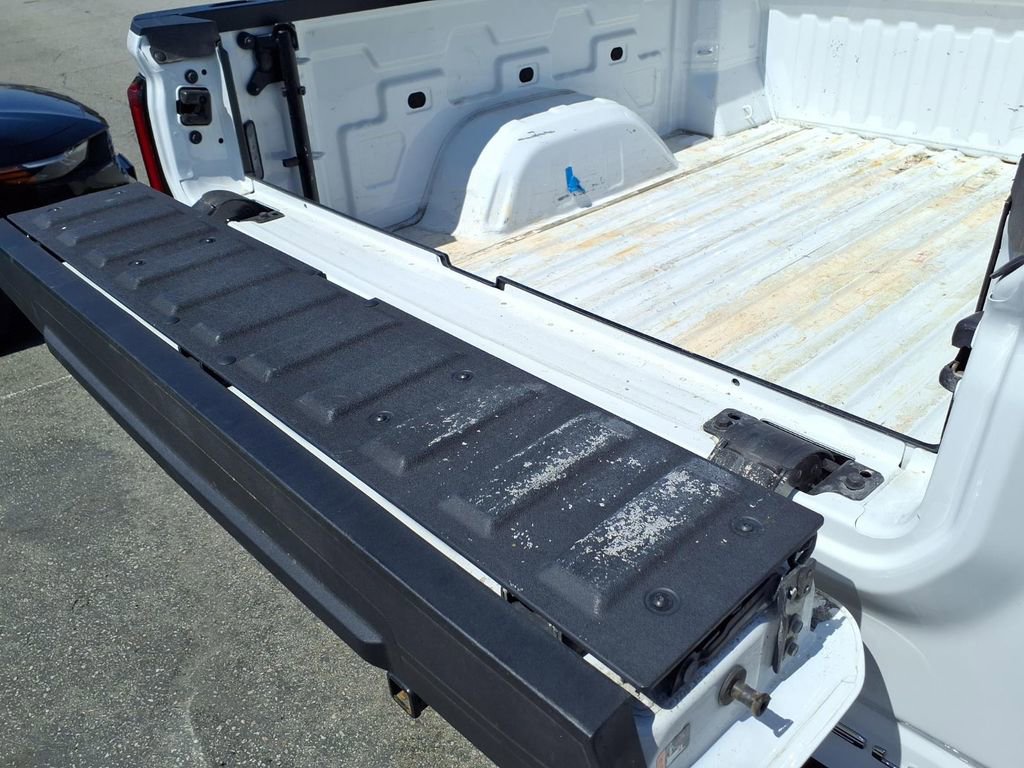 Used 2022 GMC Sierra 1500 SLT w/ SLT Premium Package image 24