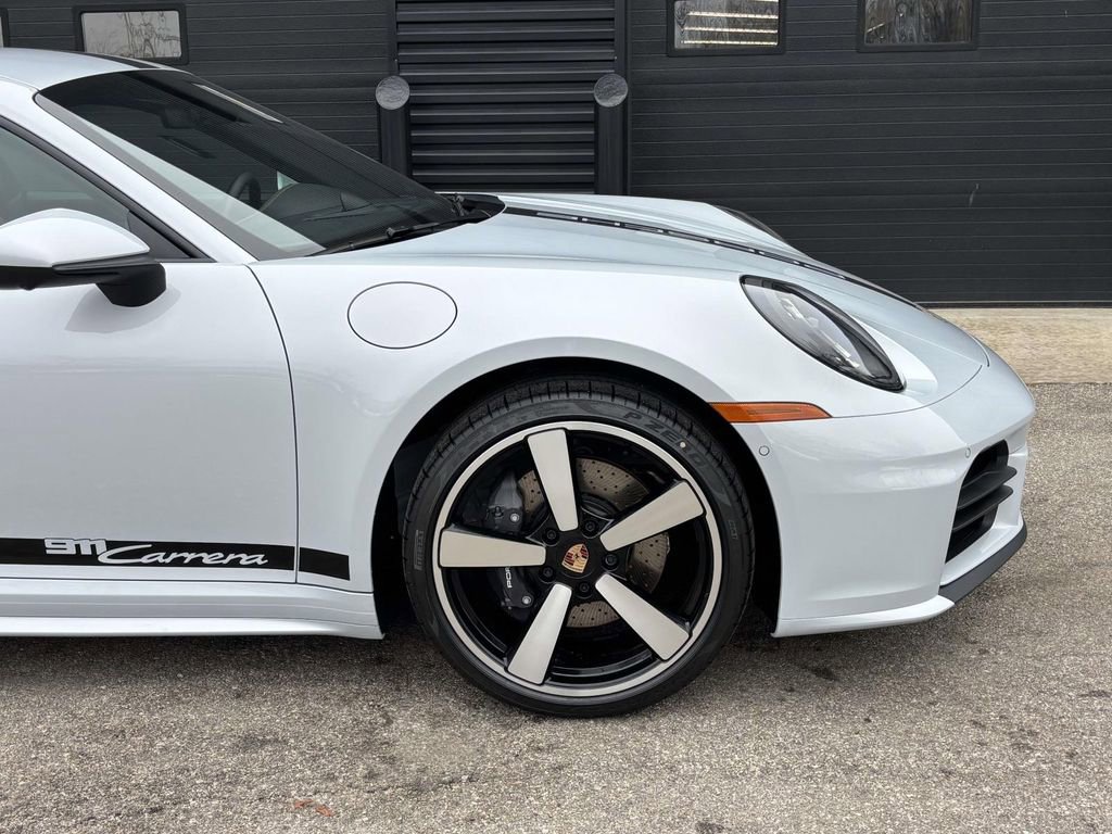New 2026 Porsche 911 Carrera image 14