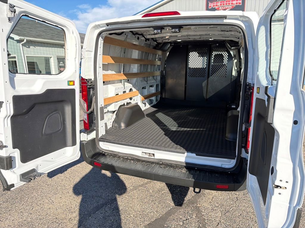 Used 2024 Ford Transit 250 Low Roof w/ Exterior Upgrade Package image 27
