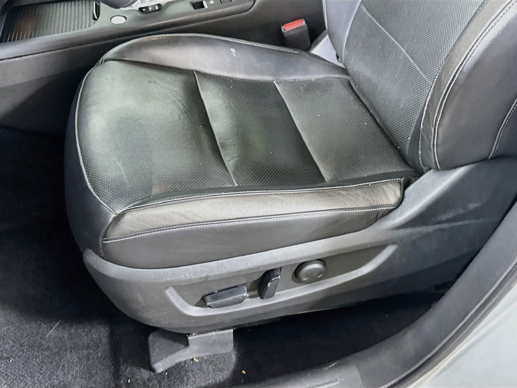 Certified 2019 INFINITI QX50 Essential w/ Proactive Package FWD image 25