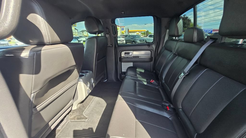 Used 2014 Ford F150 FX4 w/ Equipment Group 402A Luxury AWD/4WD image 23