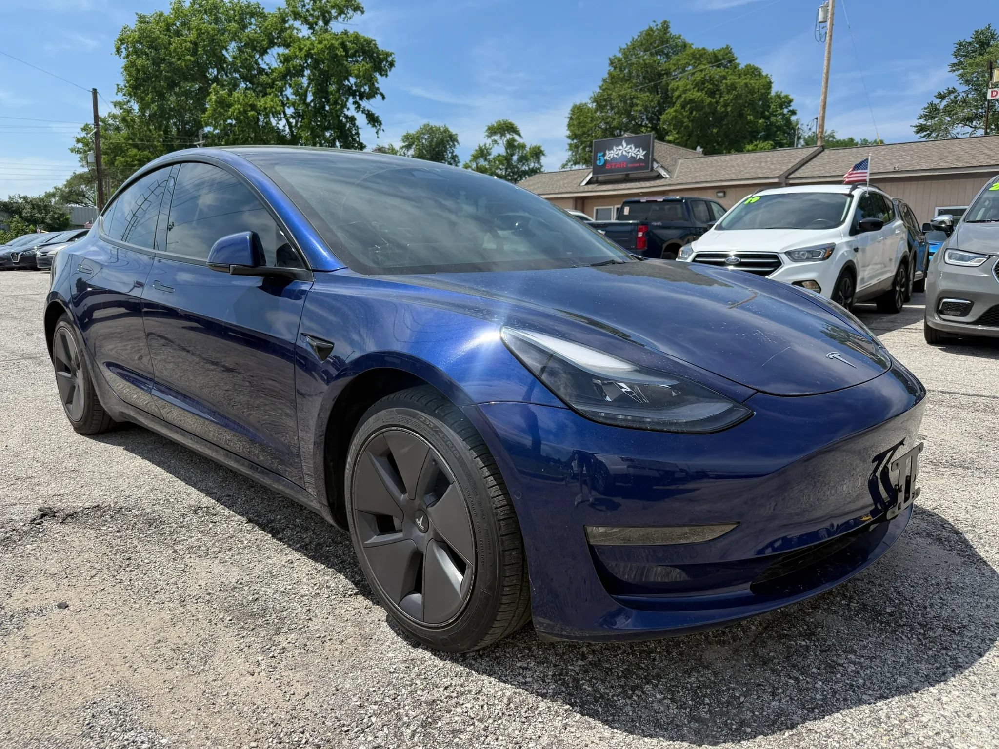 Used 2022 Tesla Model 3 Long Range AWD/4WD image 1