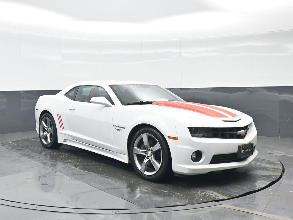 Used 2012 Chevrolet Camaro SS w/ RS Package image 9