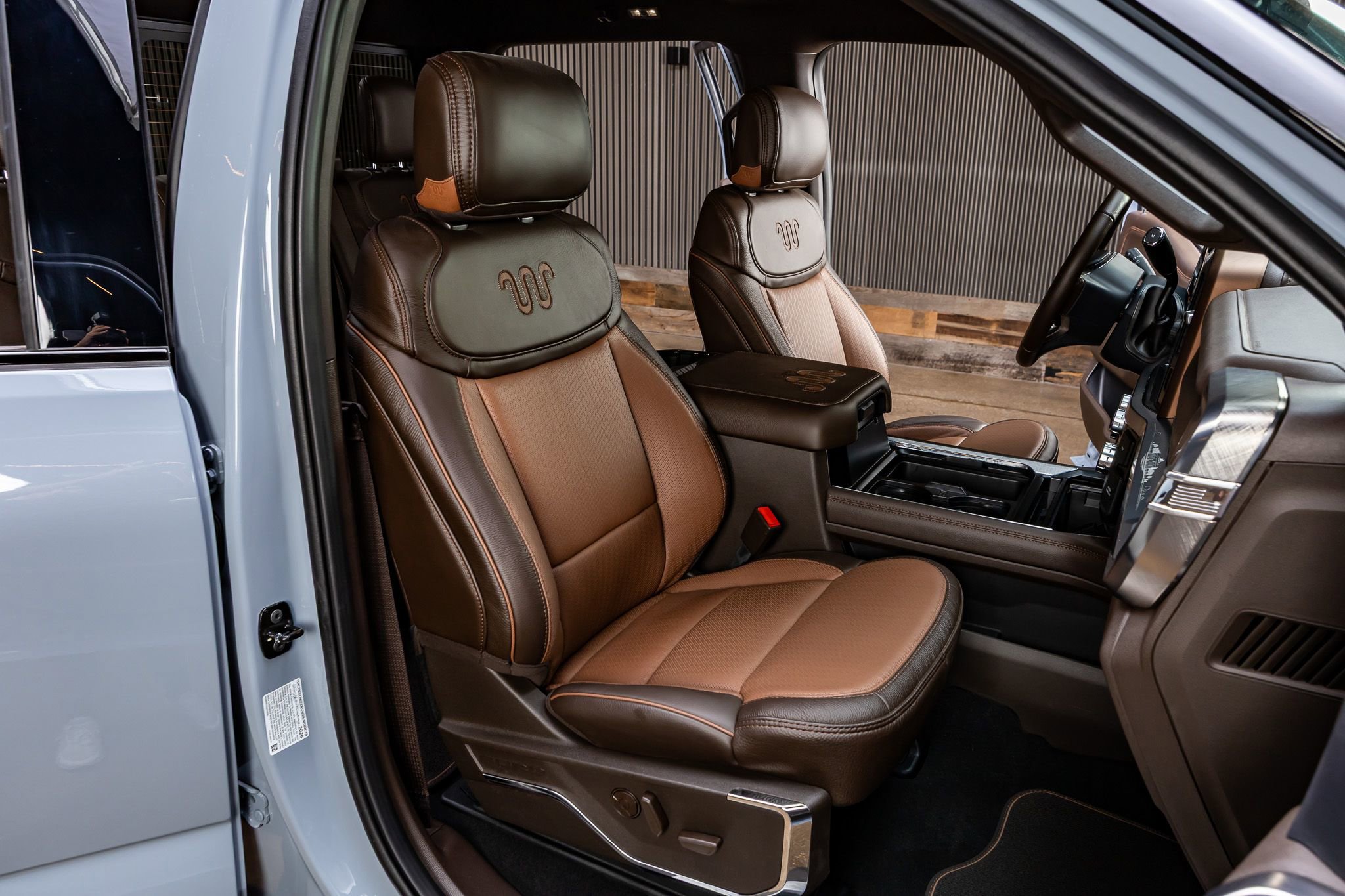 Used 2026 Ford F450 King Ranch w/ Chrome Package AWD/4WD image 31