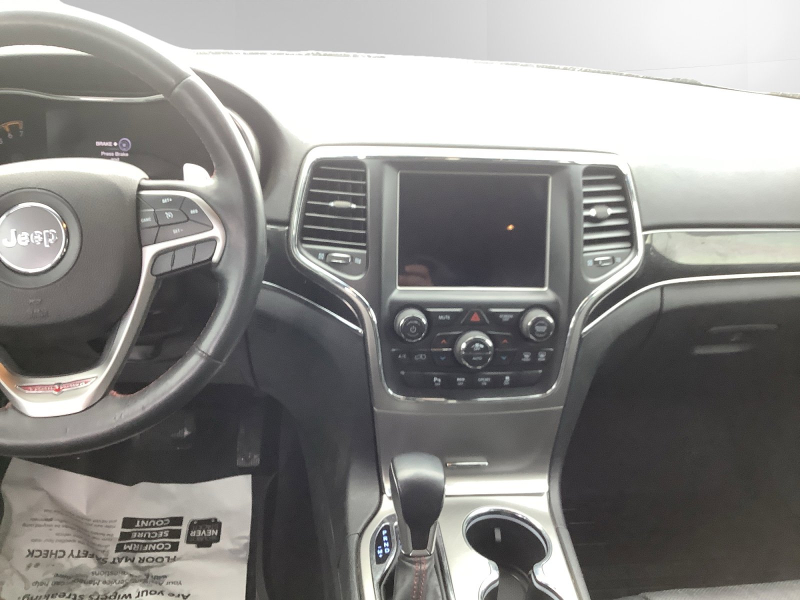 Used 2018 Jeep Grand Cherokee Trailhawk w/ Trailhawk Luxury Group image 10