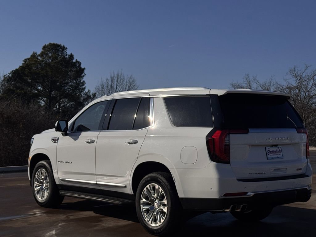 Used 2025 GMC Yukon Denali image 4
