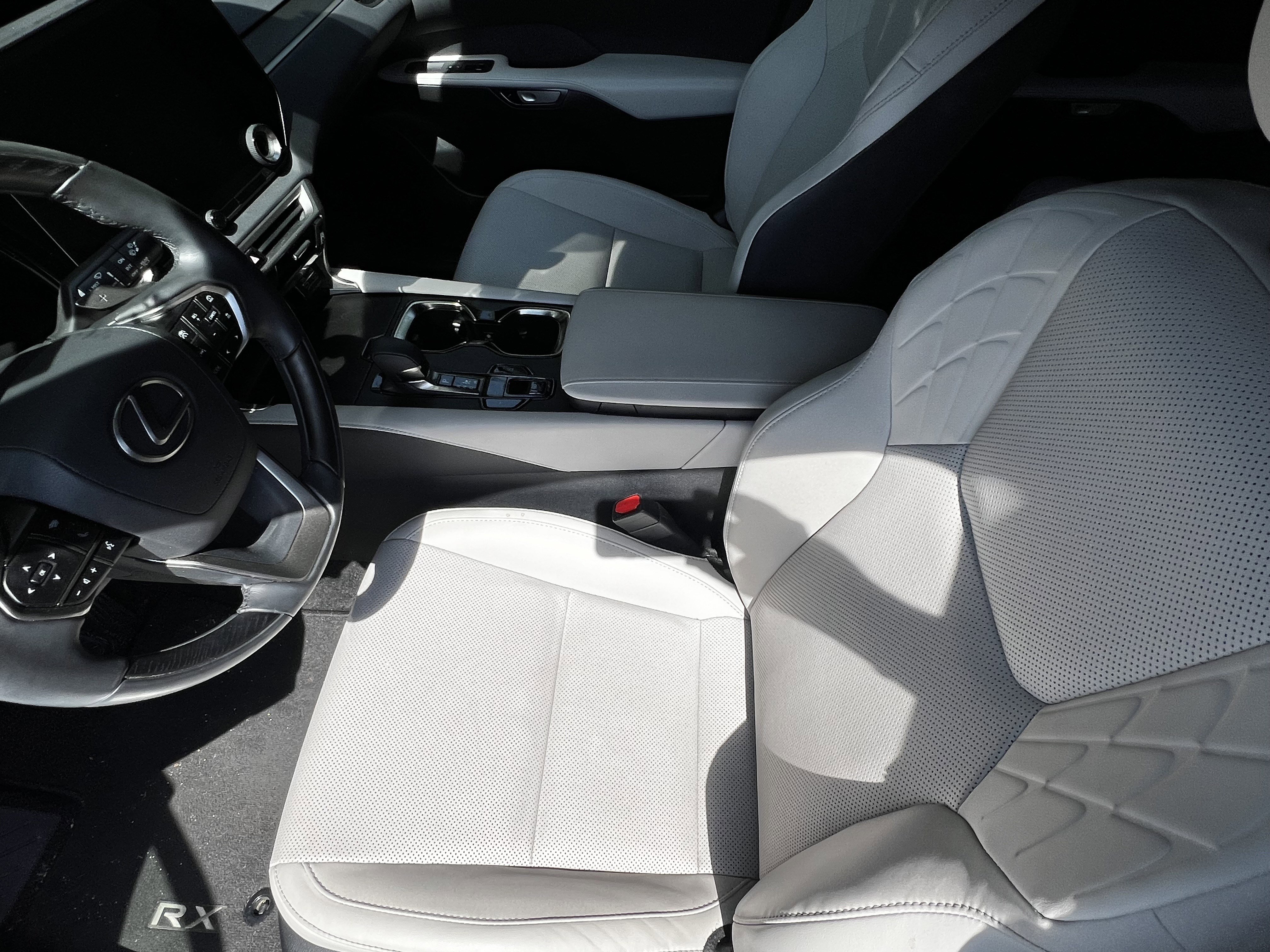 Certified 2024 Lexus RX 350 Premium w/ Cold Area Package FWD image 15