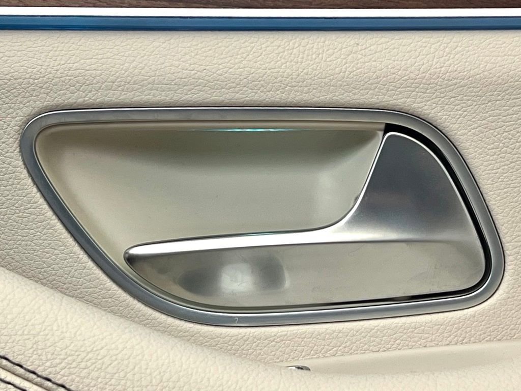 Certified 2022 Mercedes-Benz GLS 450 4MATIC image 27