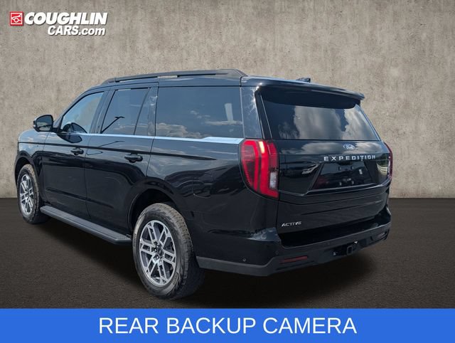 Used 2025 Ford Expedition Active AWD/4WD image 6