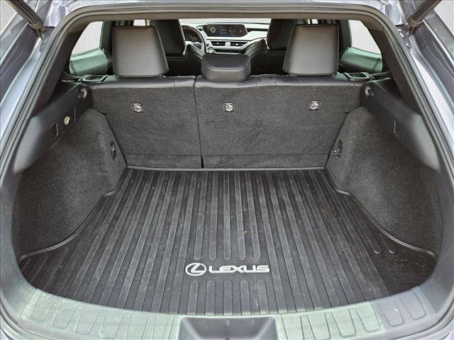 Used 2019 Lexus UX 200 F Sport w/ F Sport Premium Package image 6