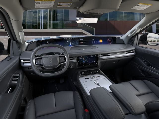New 2026 Lincoln Navigator Premiere AWD/4WD image 9