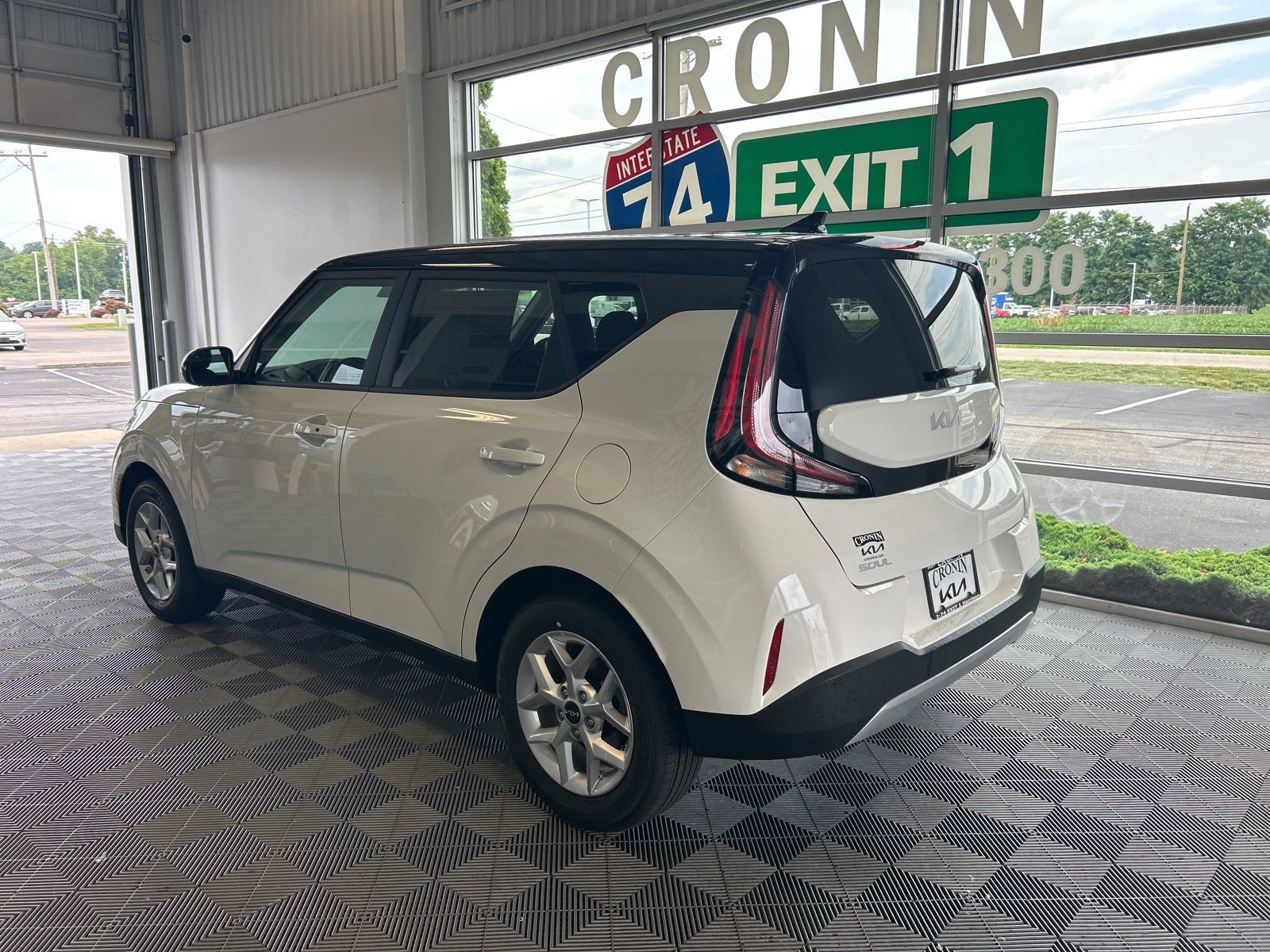 New 2025 Kia Soul S image 4