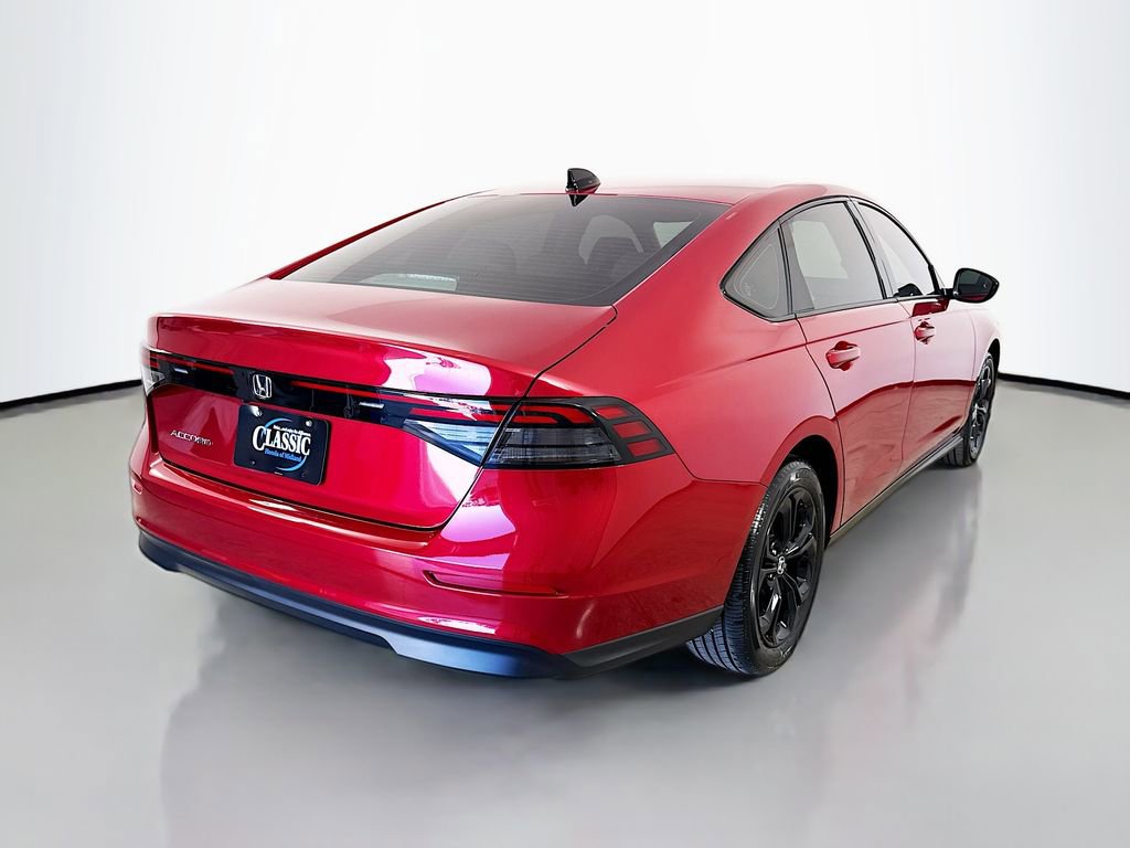New 2025 Honda Accord SE image 7