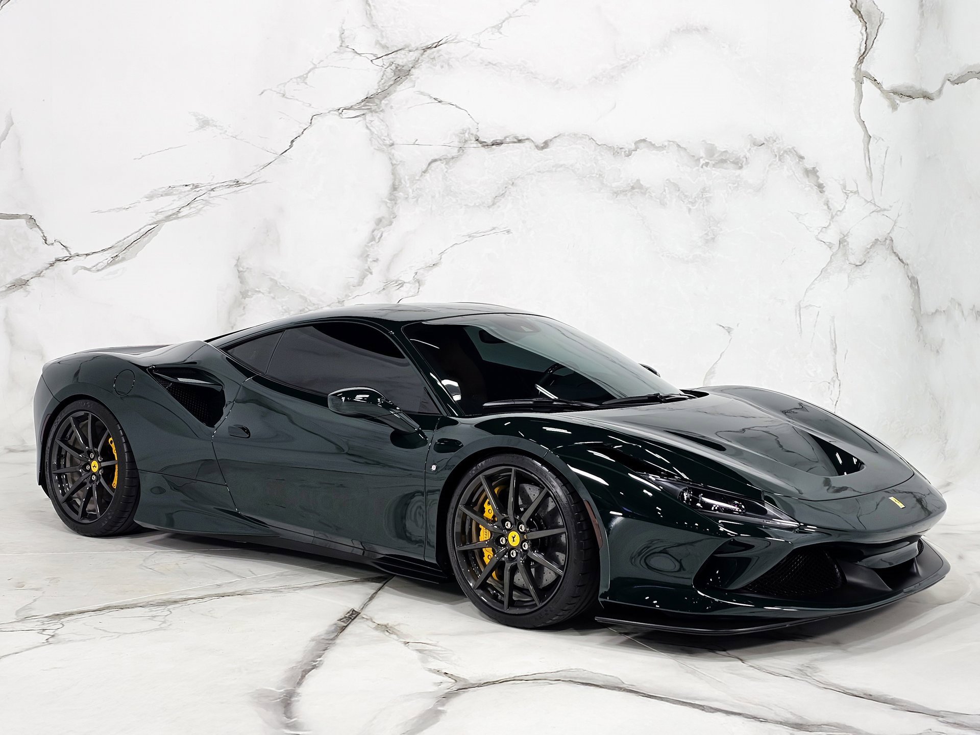 Used 2022 Ferrari F8 Tributo image 10
