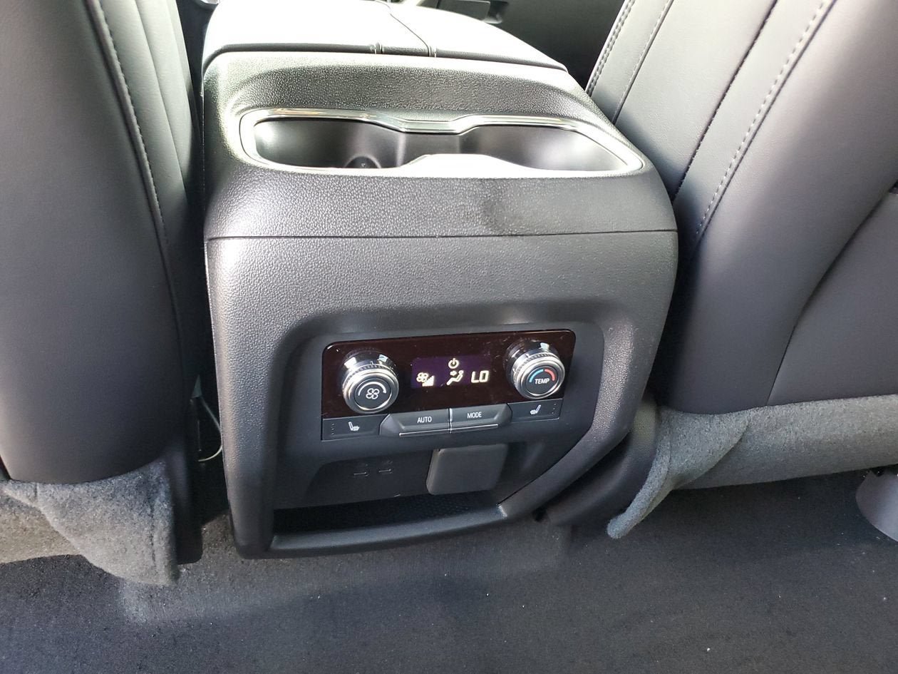 New 2026 GMC Acadia Denali w/ Super Cruise Package FWD image 16