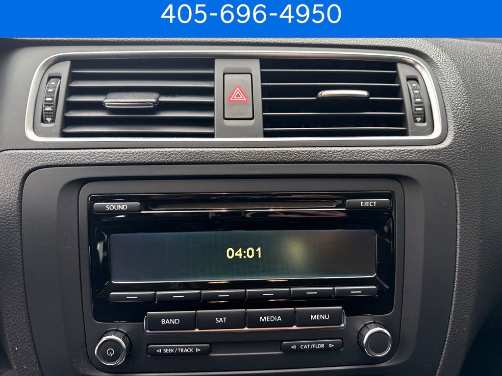 Used 2014 Volkswagen Jetta SE image 30