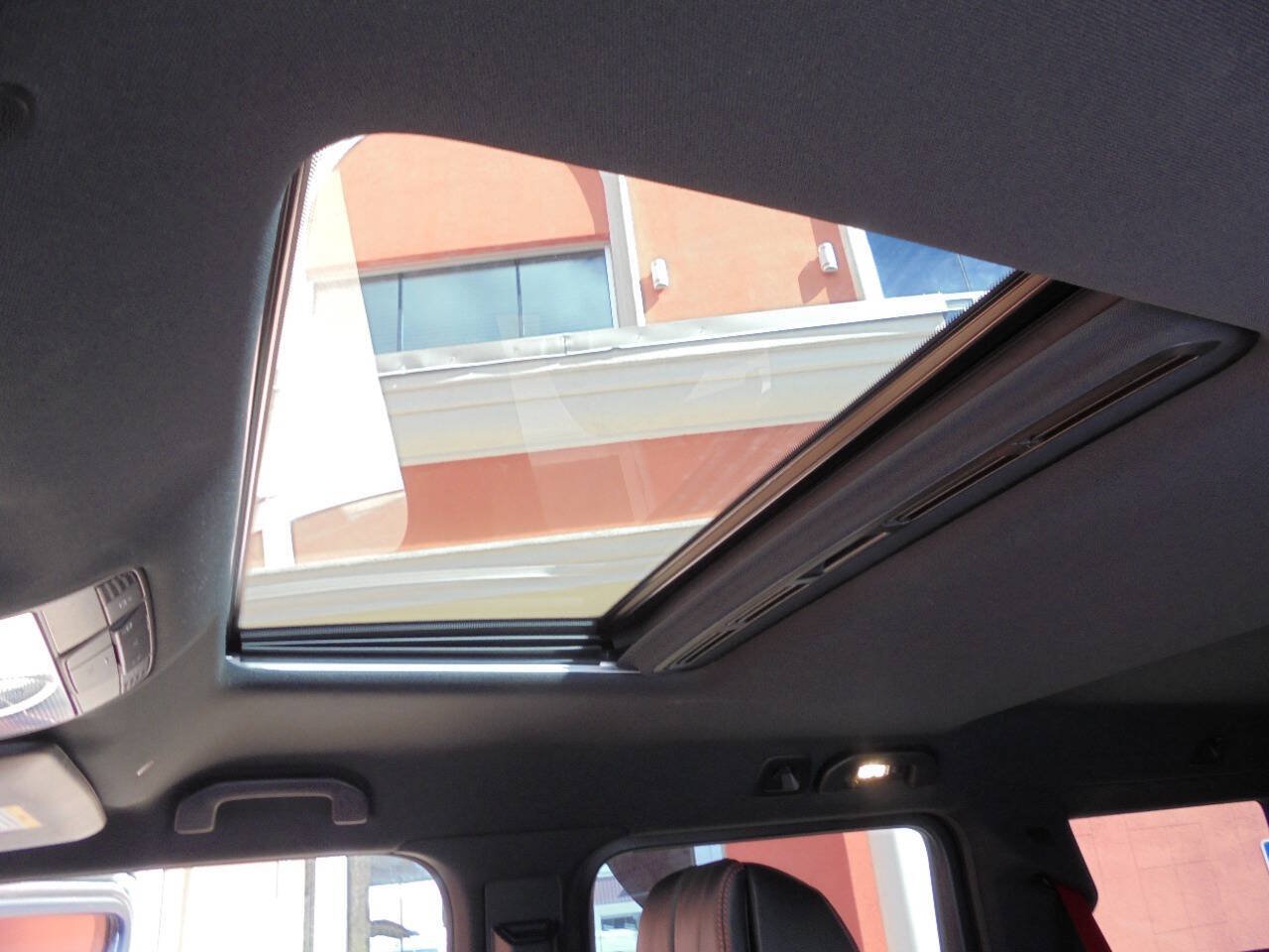 Used 2019 Mercedes-Benz G 550 w/ AMG Line image 18