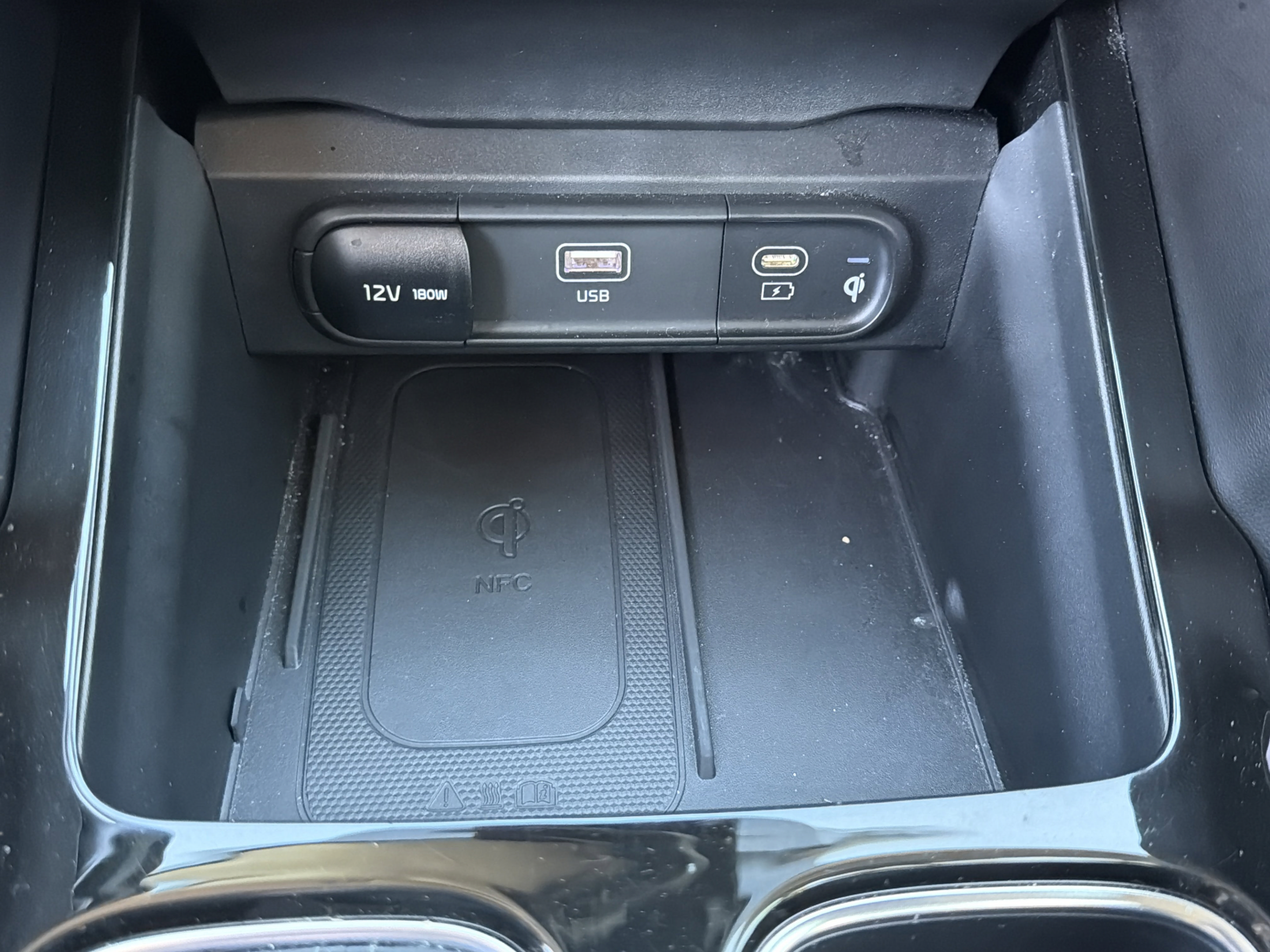 Used 2024 Kia Telluride SX Prestige AWD/4WD image 33