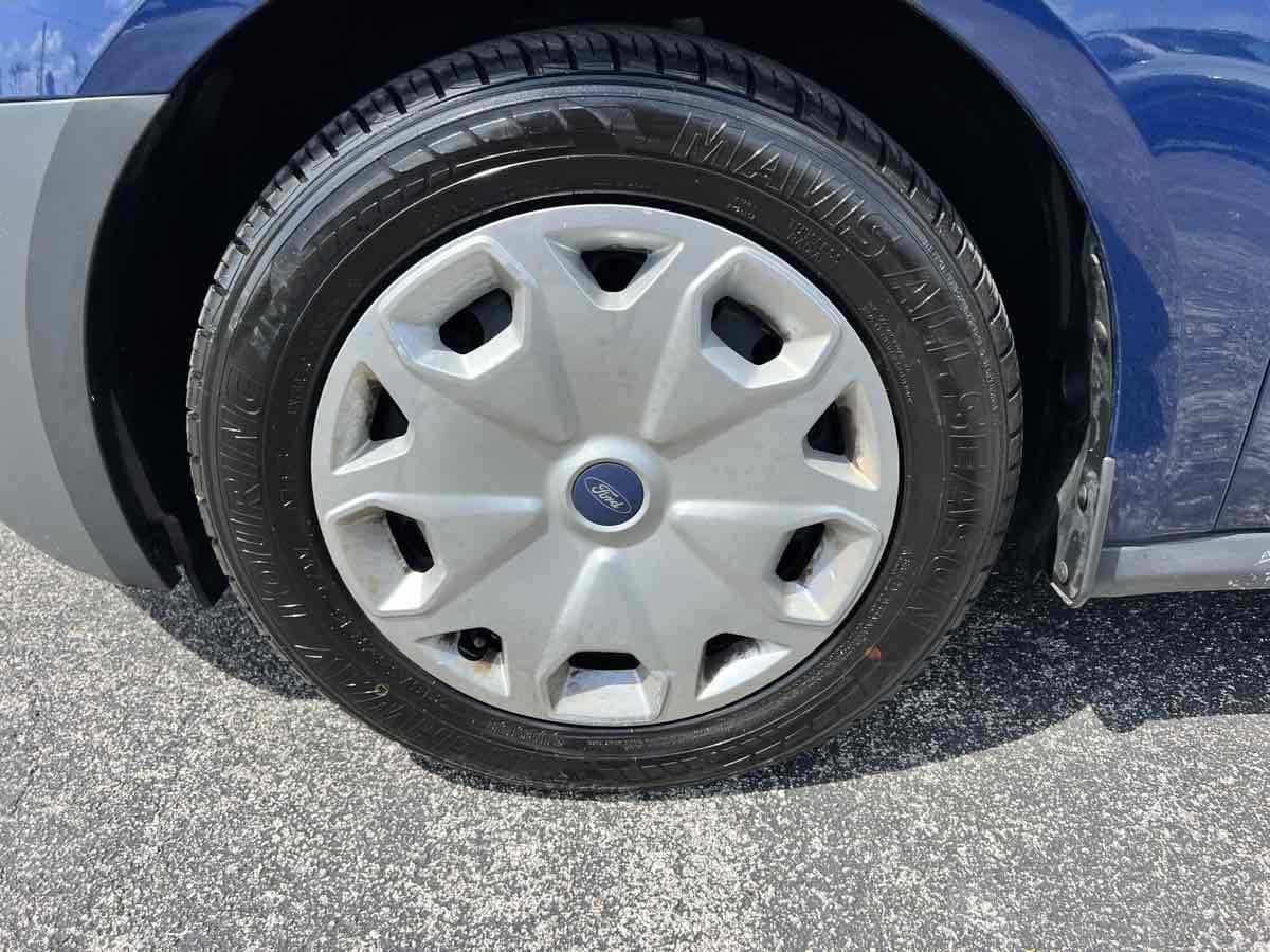 Used 2018 Ford Transit Connect XL image 31