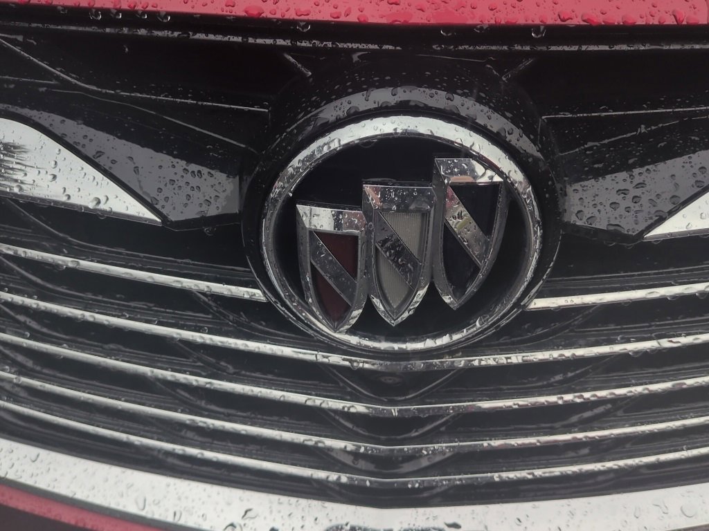 Used 2024 Buick Enclave Essence w/ Experience Buick Package image 10