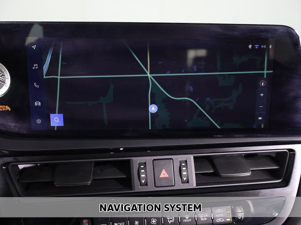 Used 2024 Lexus ES 350 F Sport w/ Technology Package image 3