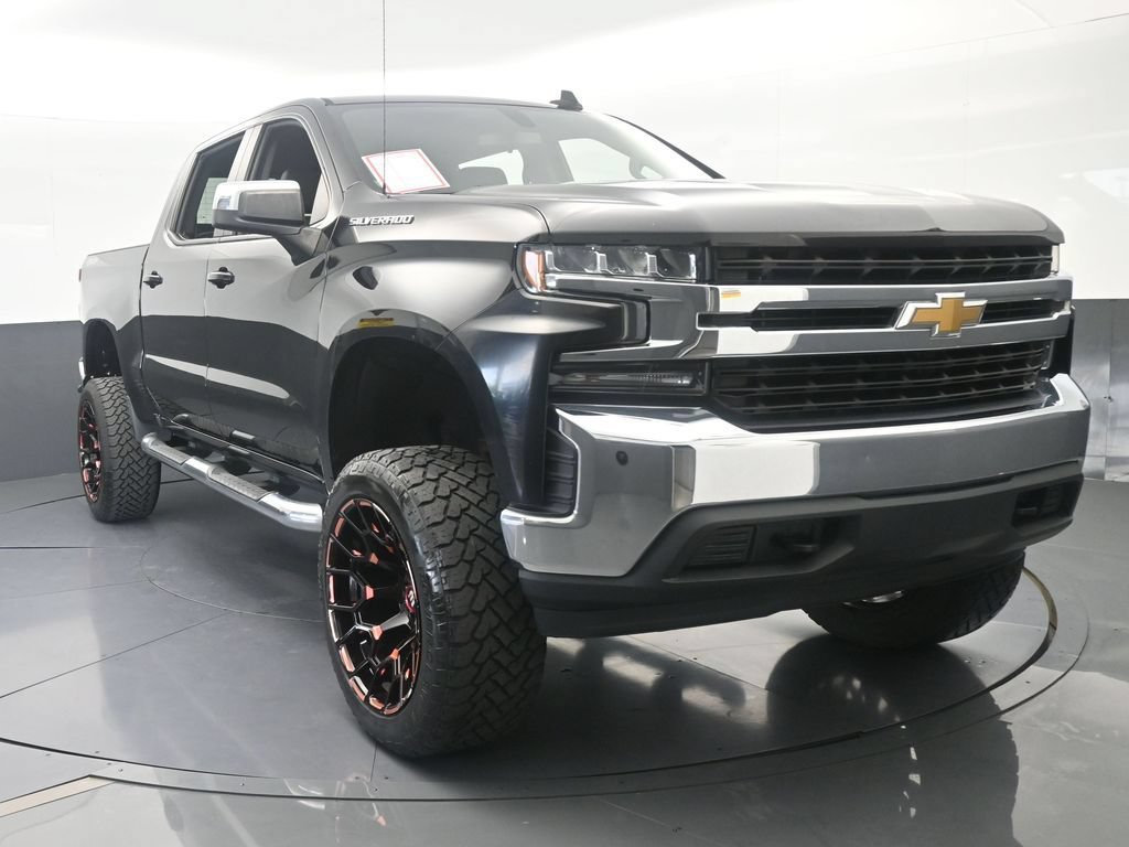 Used 2019 Chevrolet Silverado 1500 LT w/ All-Star Edition AWD/4WD image 9