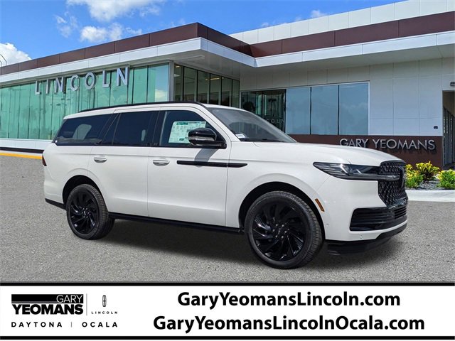 New 2025 Lincoln Navigator Reserve w/ Jet Appearance Package