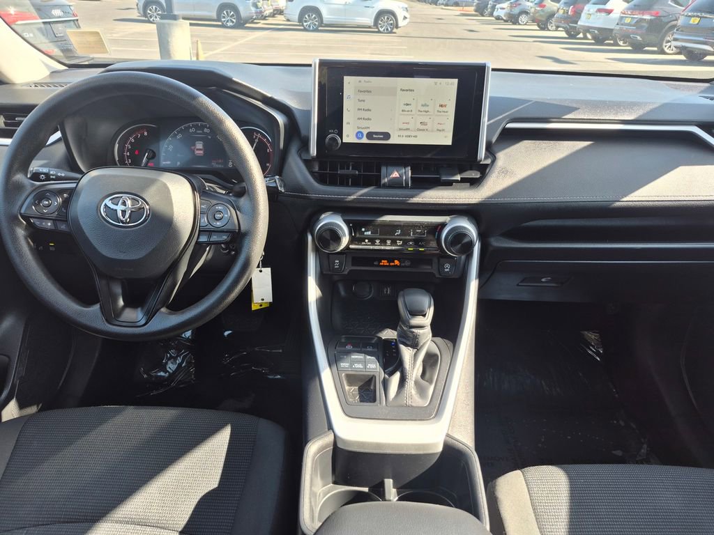 Used 2025 Toyota RAV4 LE image 21