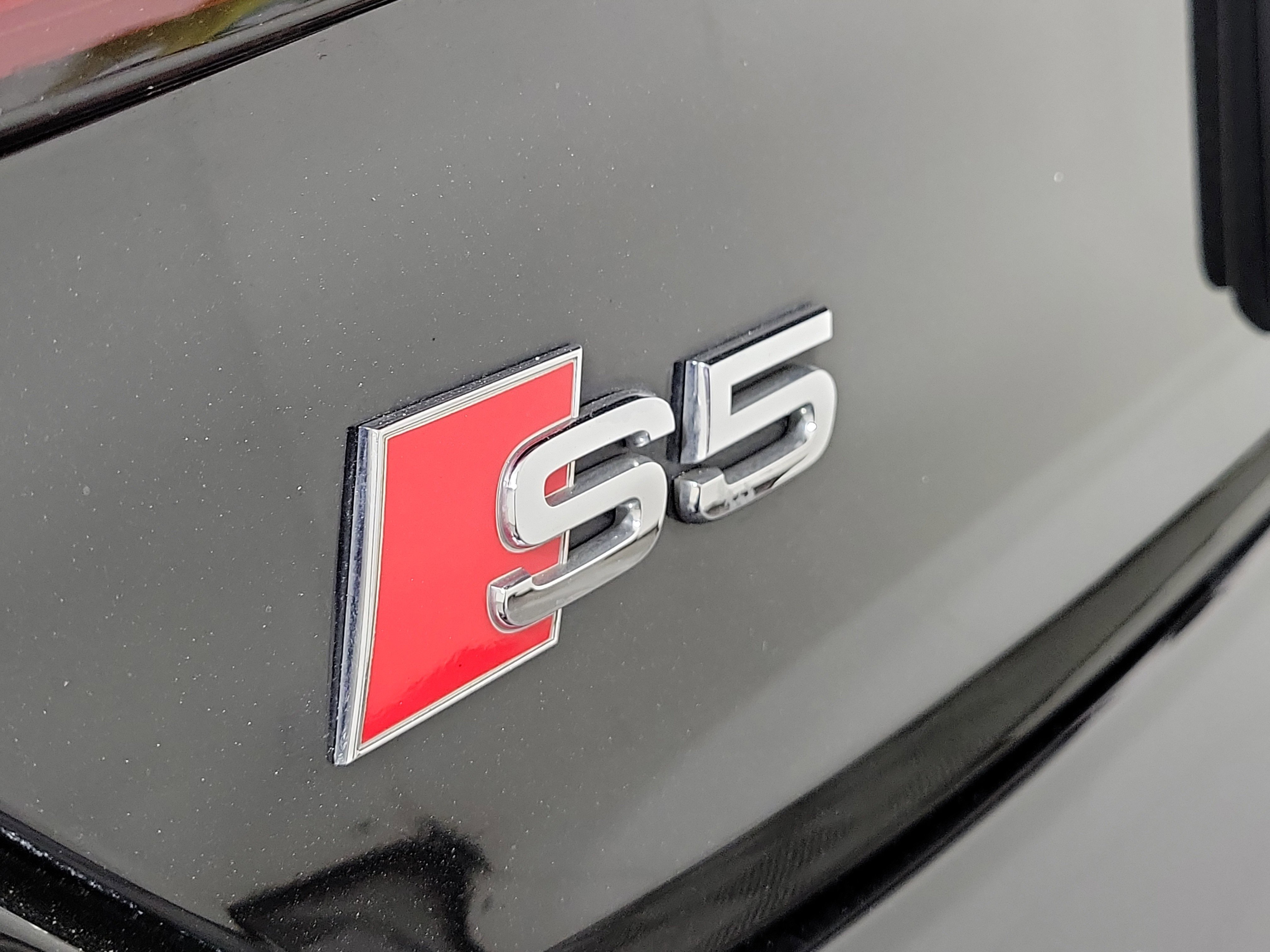 Used 2018 Audi S5 Premium Plus w/ Navigation Package image 24