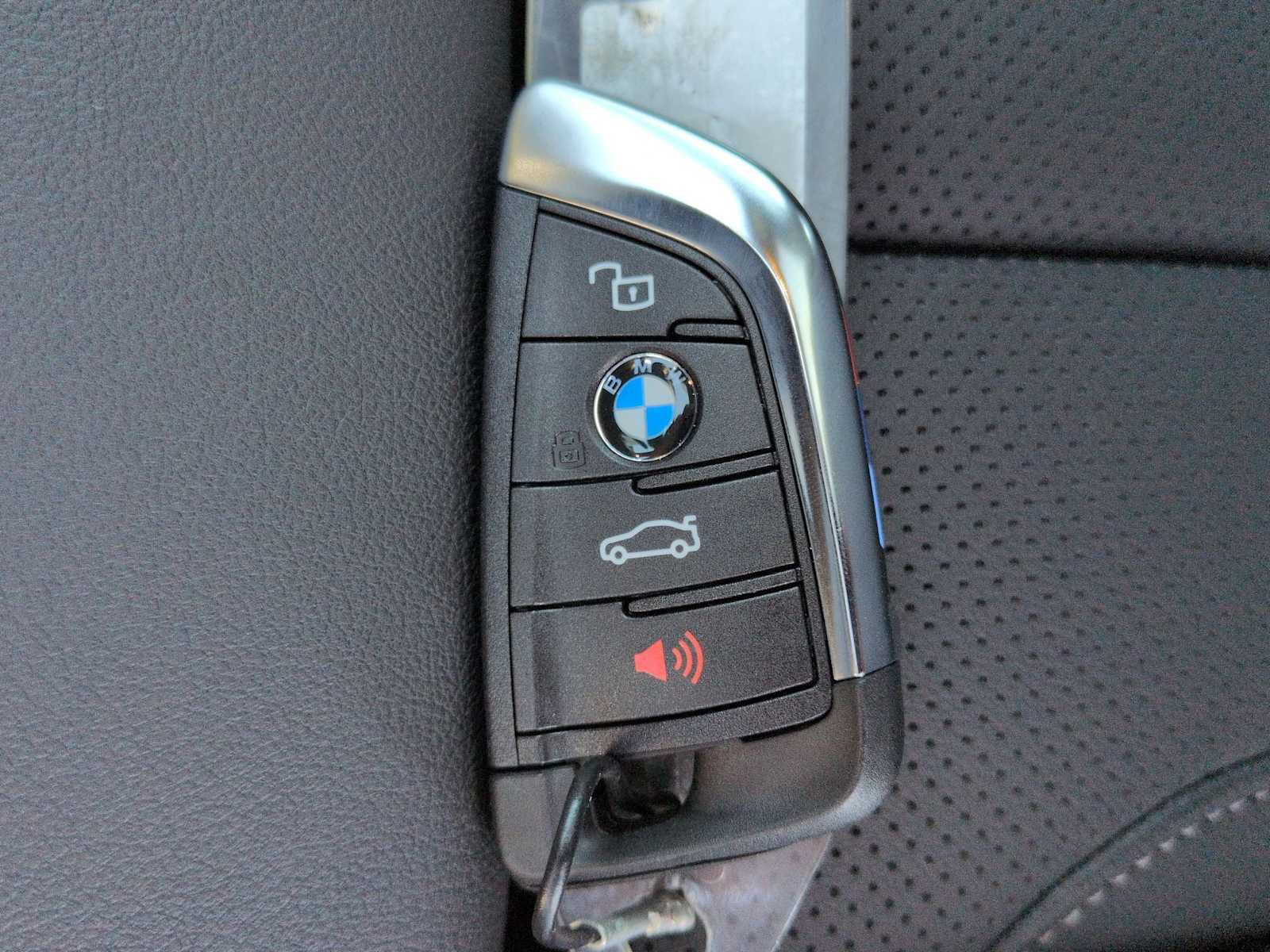Used 2026 BMW i4 xDrive40i w/ M Sport Package AWD/4WD image 37