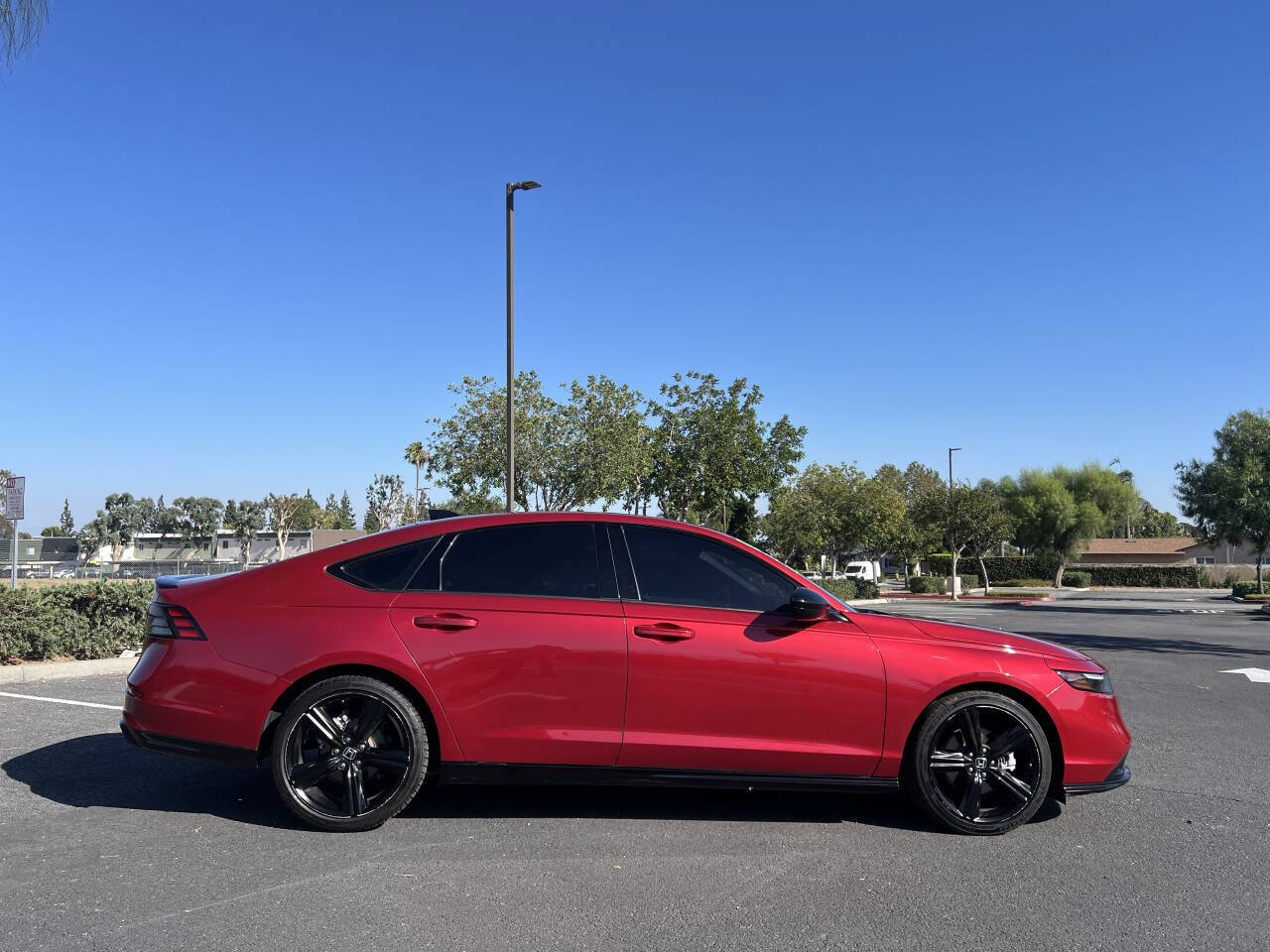 Used 2024 Honda Accord Sport image 2