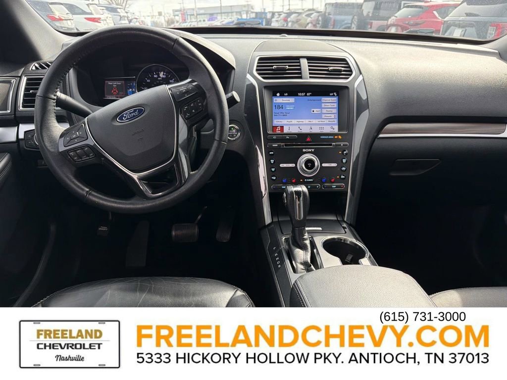 Used 2018 Ford Explorer Limited image 19