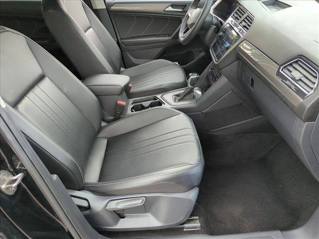 Used 2024 Volkswagen Tiguan SE FWD image 21