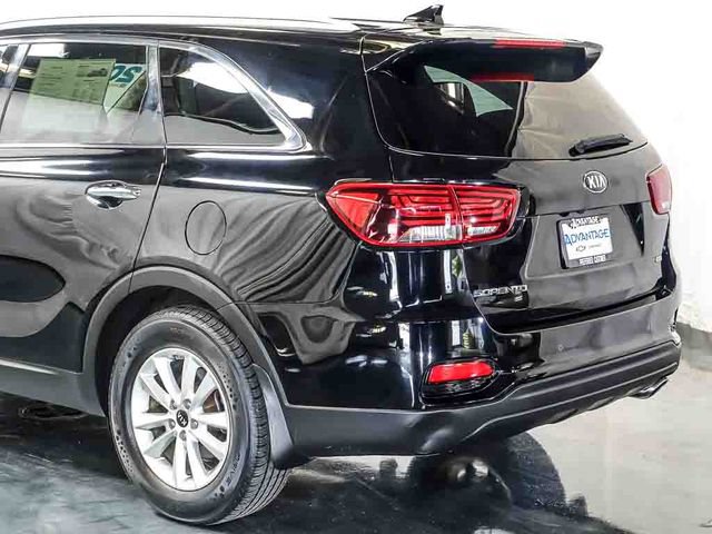 Used 2019 Kia Sorento FWD w/ Option Group 020 image 10