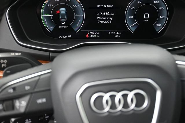 Used 2023 Audi Q5 e Prestige w/ Prestige Package AWD/4WD image 18