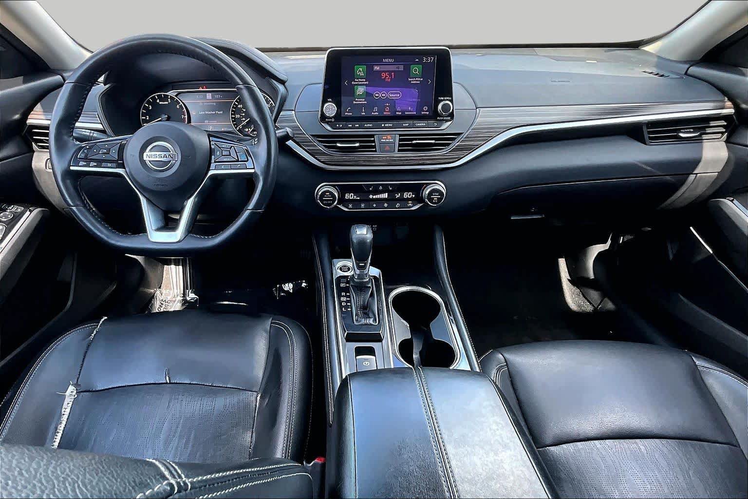 Used 2020 Nissan Altima 2.5 SL FWD image 14