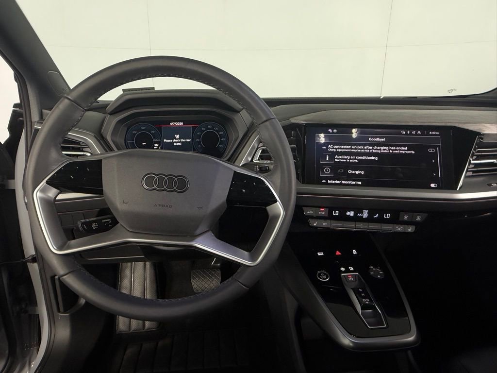 Used 2025 Audi Q4 e-tron Premium Plus w/ Premium Plus image 14