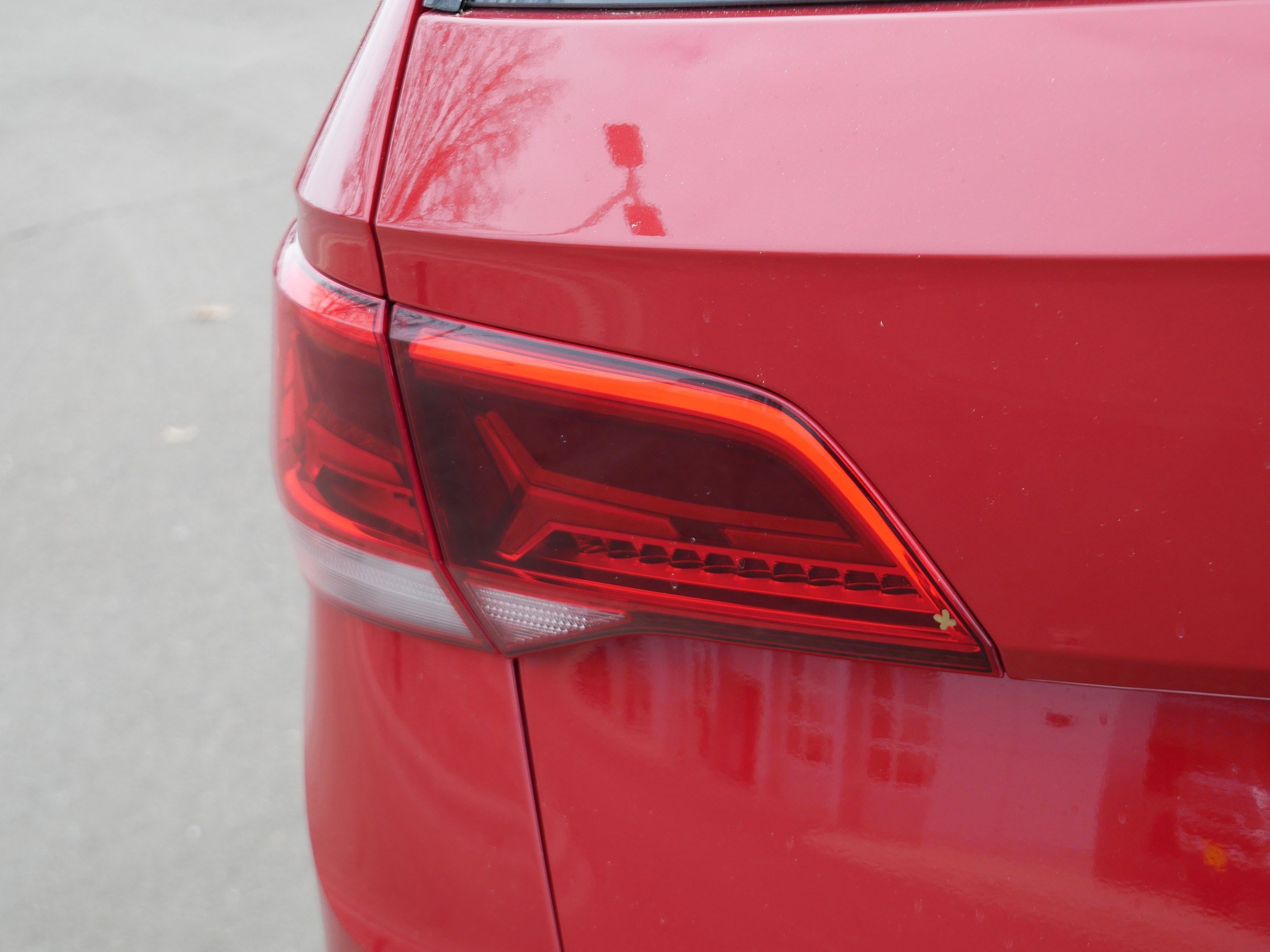 Used 2022 Volkswagen Taos SE image 17