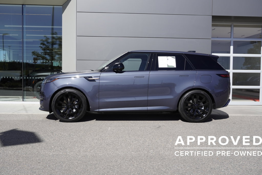 Used 2026 Land Rover Range Rover Sport Dynamic SE AWD/4WD image 8
