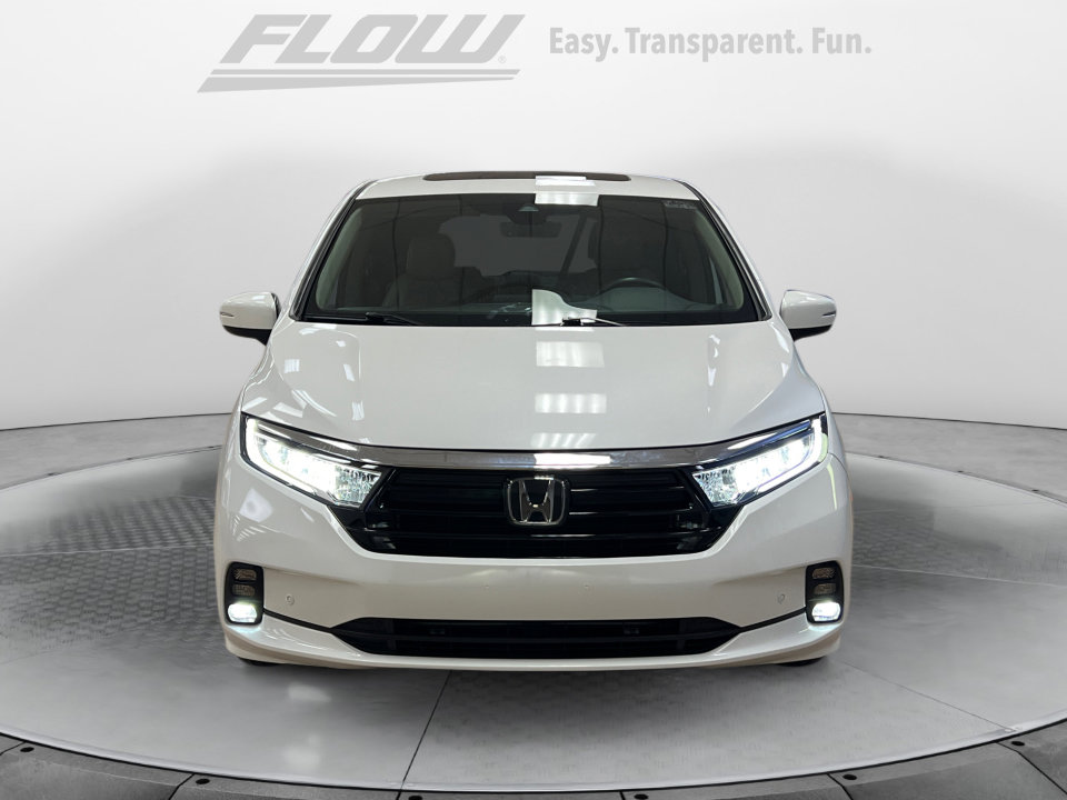 Used 2023 Honda Odyssey Touring image 2
