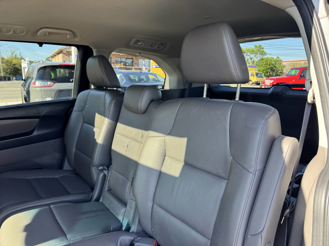 Used 2012 Honda Odyssey EX-L image 24