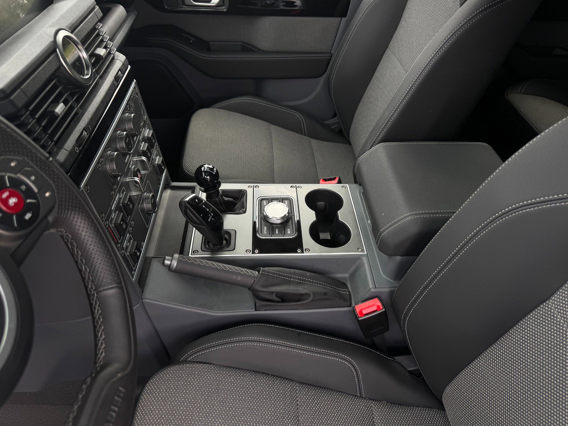 Used 2024 INEOS Grenadier image 12