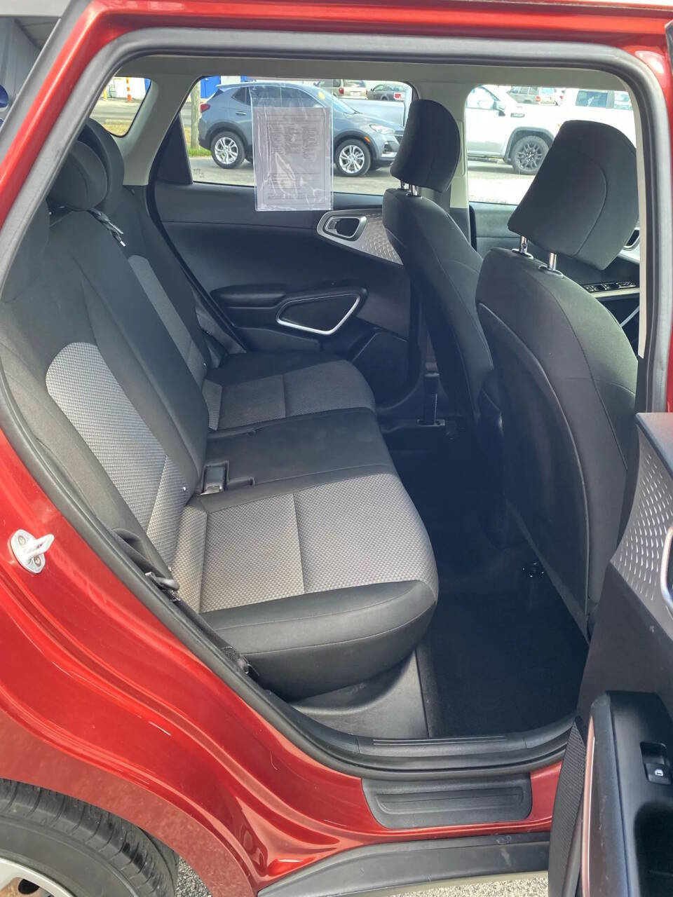 Used 2020 Kia Soul LX image 24