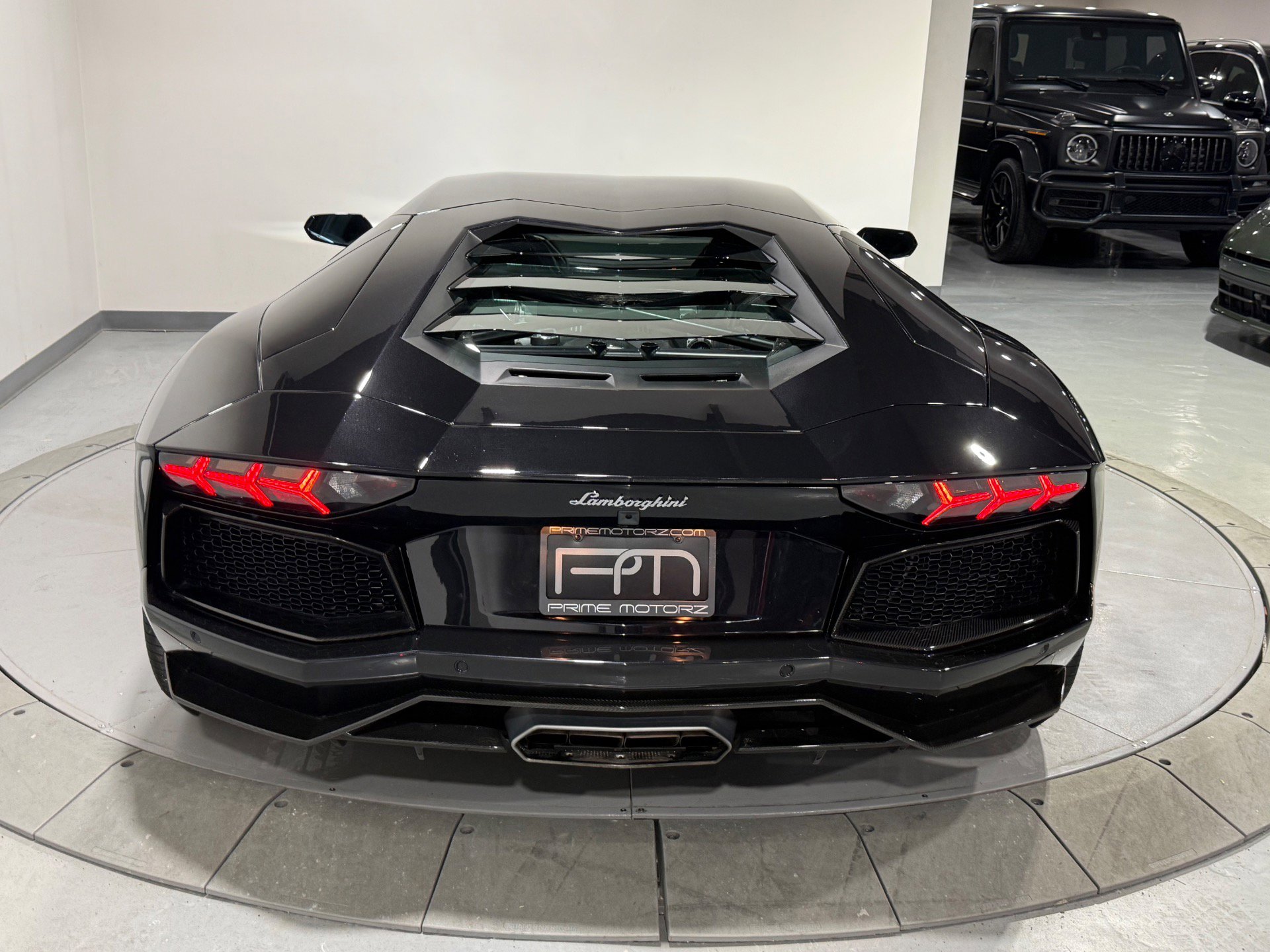 Used 2014 Lamborghini Aventador LP 700-4 image 26