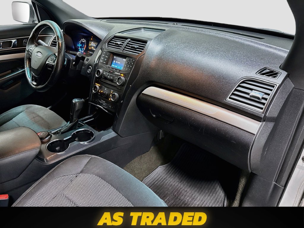 Used 2016 Ford Explorer XLT AWD/4WD image 30