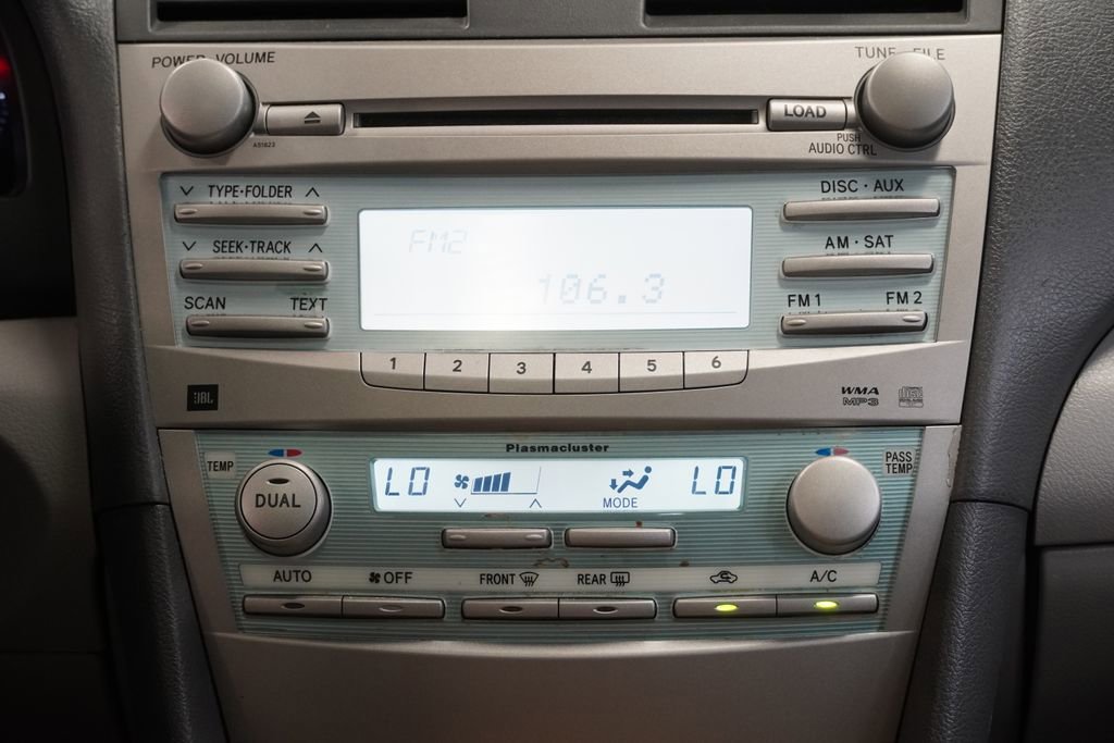 Used 2007 Toyota Camry V6 FWD image 19