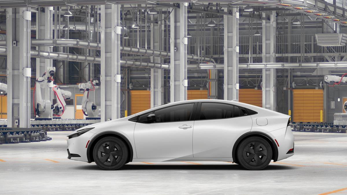 New 2027 Toyota Prius Plug-In Hybrid FWD image 6